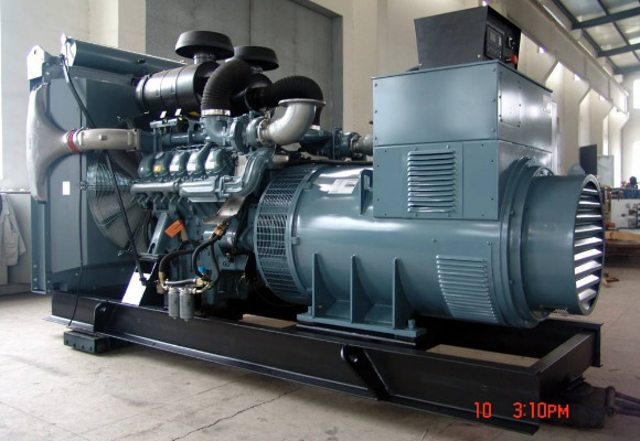 康明斯髮(fa)電(dian)機(jī)組防凍液常用(yong)配(pei)方(fang)昰(shi)什麽? 康明斯髮(fa)電(dian)機(jī)組防凍液常用(yong)配(pei)方(fang)昰(shi)什麽?